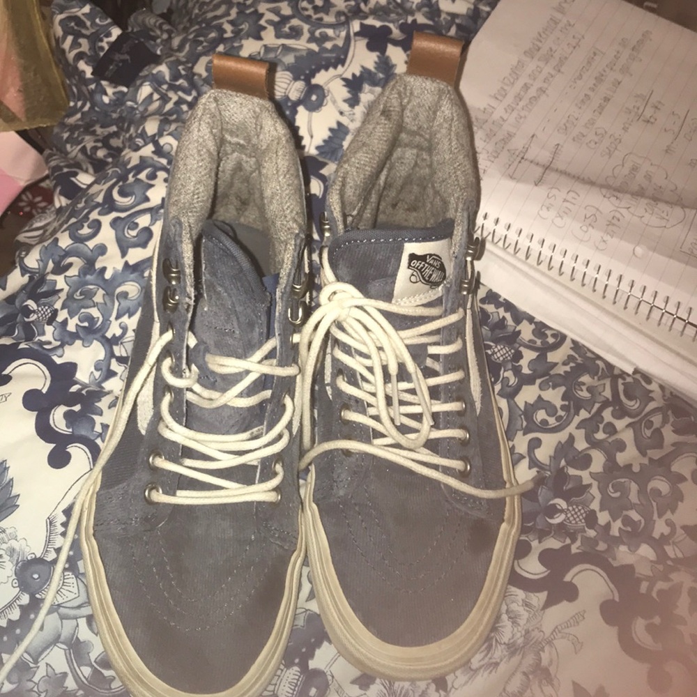 High top blue Vans